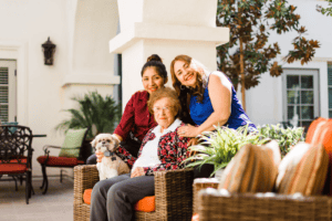 Caregiver Dilemma: What If My Mom Doesn’t Want to Go to Assisted Living?